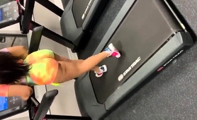 big-booty-ebony-milf-sucking-off-a-black-cock-in-the-gym
