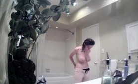 hidden-cam-captures-big-boobed-stepsis-naked-in-the-bathroom